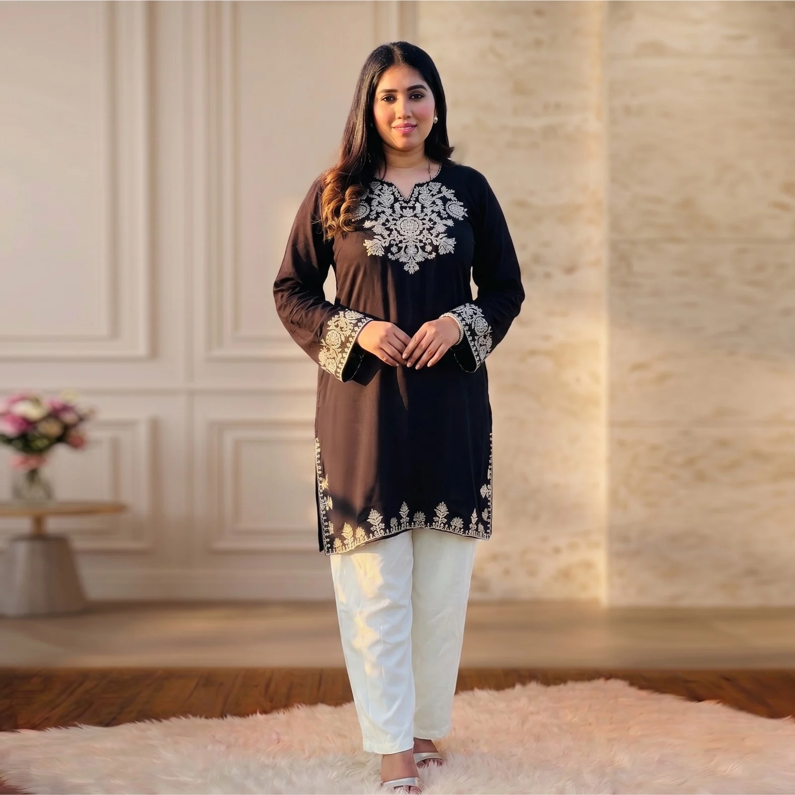 Kalo Kanti Two Piece